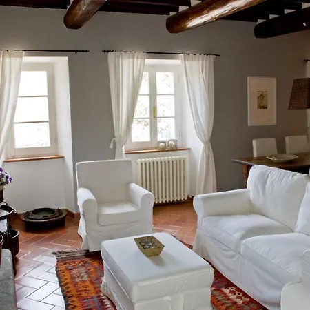 Casa Fiore Alla Fila, Tipica Casa Colonica Con Piscina Country house *