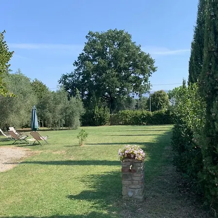 Casa Fiore Alla Fila, Tipica Casa Colonica Con Piscina